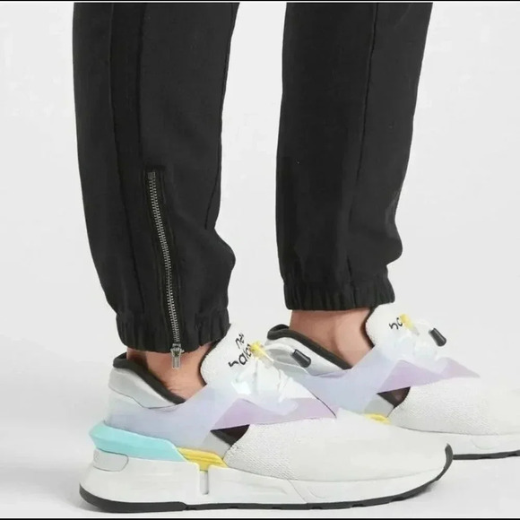 Athleta Farallon Romper Jumpsuit Sleeves Blk Sz 8 - Picture 3 of 15